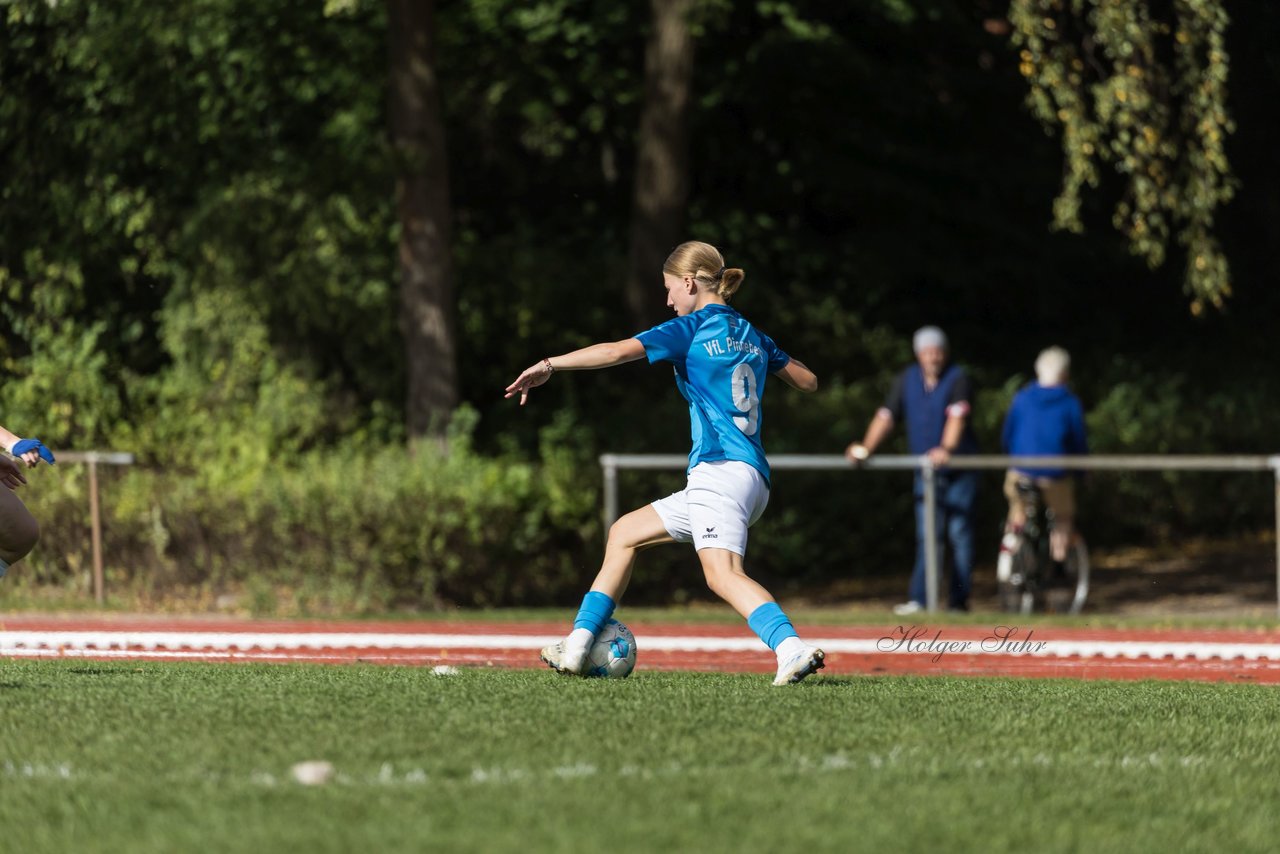 Bild 255 - wBJ VfL Pinneberg - Germania Schnelsen : Ergebnis: 15:1